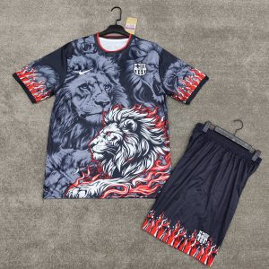 کیت مشکی بارسلونا با طرح لیون(شیر)