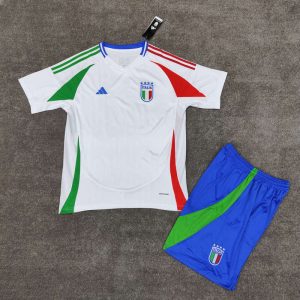 لباس دوم تیم ملی ایتالیا یورو 2024