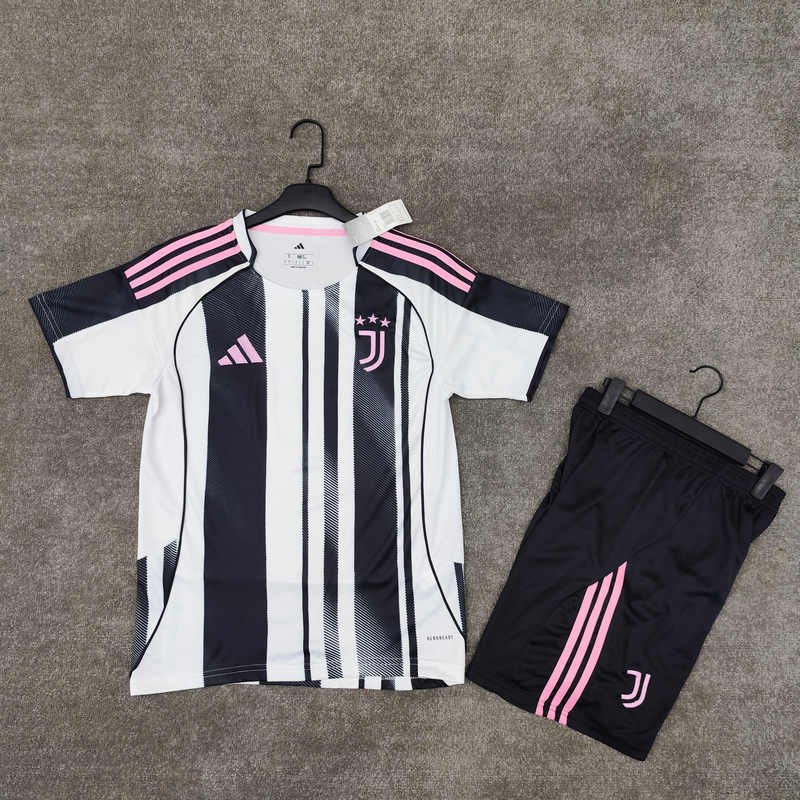 لباس اول یوونتوس 2026 کیفیت تایلندی