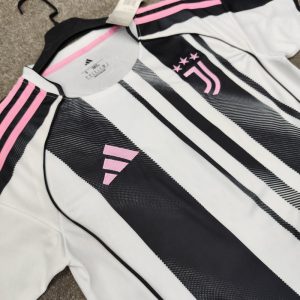 لباس اول یوونتوس 2026 کیفیت تایلندی