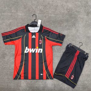 لباس اول کلاسیک آث میلان 2007-2006