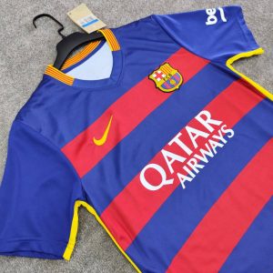 لباس اول بارسلونا 2015-2016