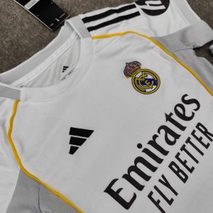 لباس اول بچگانه رئال مادرید 2026 کیفیت تایلندی