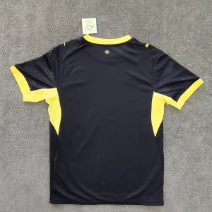 نمای پشت پیراهن کیت دوم منچستر سیتی 2026-2027 مشکی طرح زنبوری